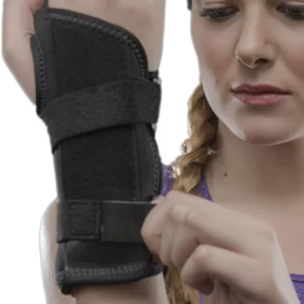 Muñequera estabilizadora con barras laterales rígidas